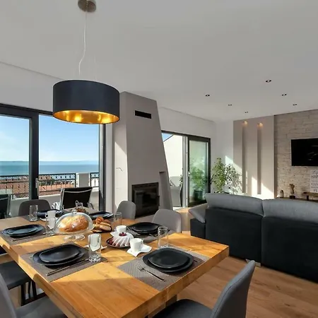 Apartment Luxurious Eol *