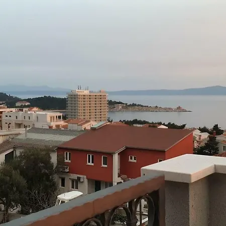 Luxurious Eol Makarska
