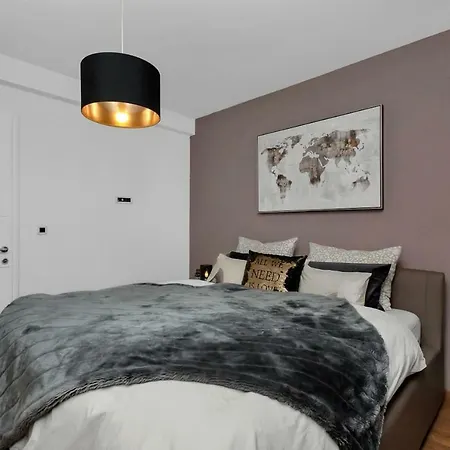 Luxurious Eol Apartment Makarska