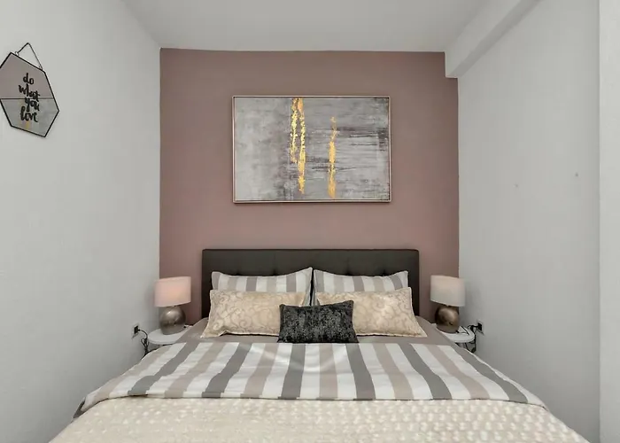 Luxurious Eol Makarska