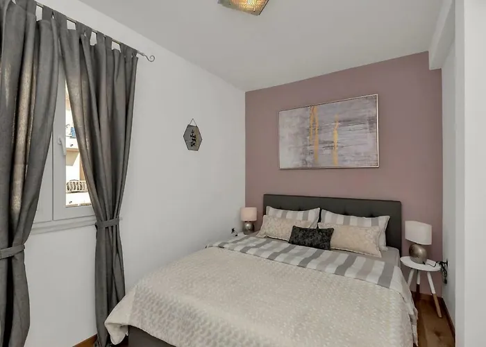 Luxurious Eol Apartman Makarska