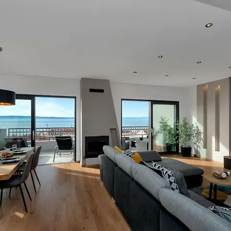 Luxurious Eol * Makarska